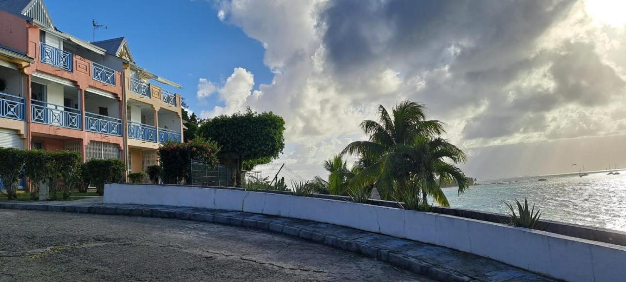 Vue Mer, Piscine, Appartement 4 Personnes Le Gosier  Exterior photo